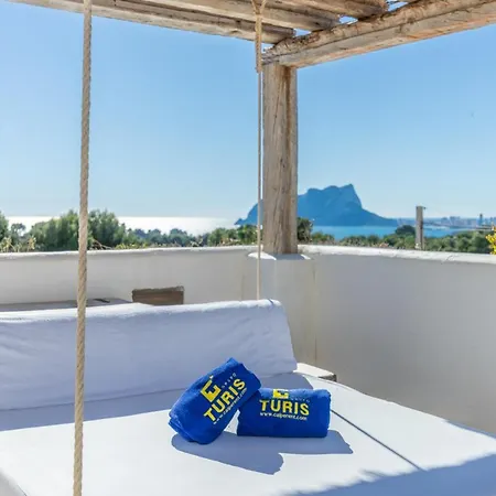 Herina 6 - Grupo Turis ヴィラ *